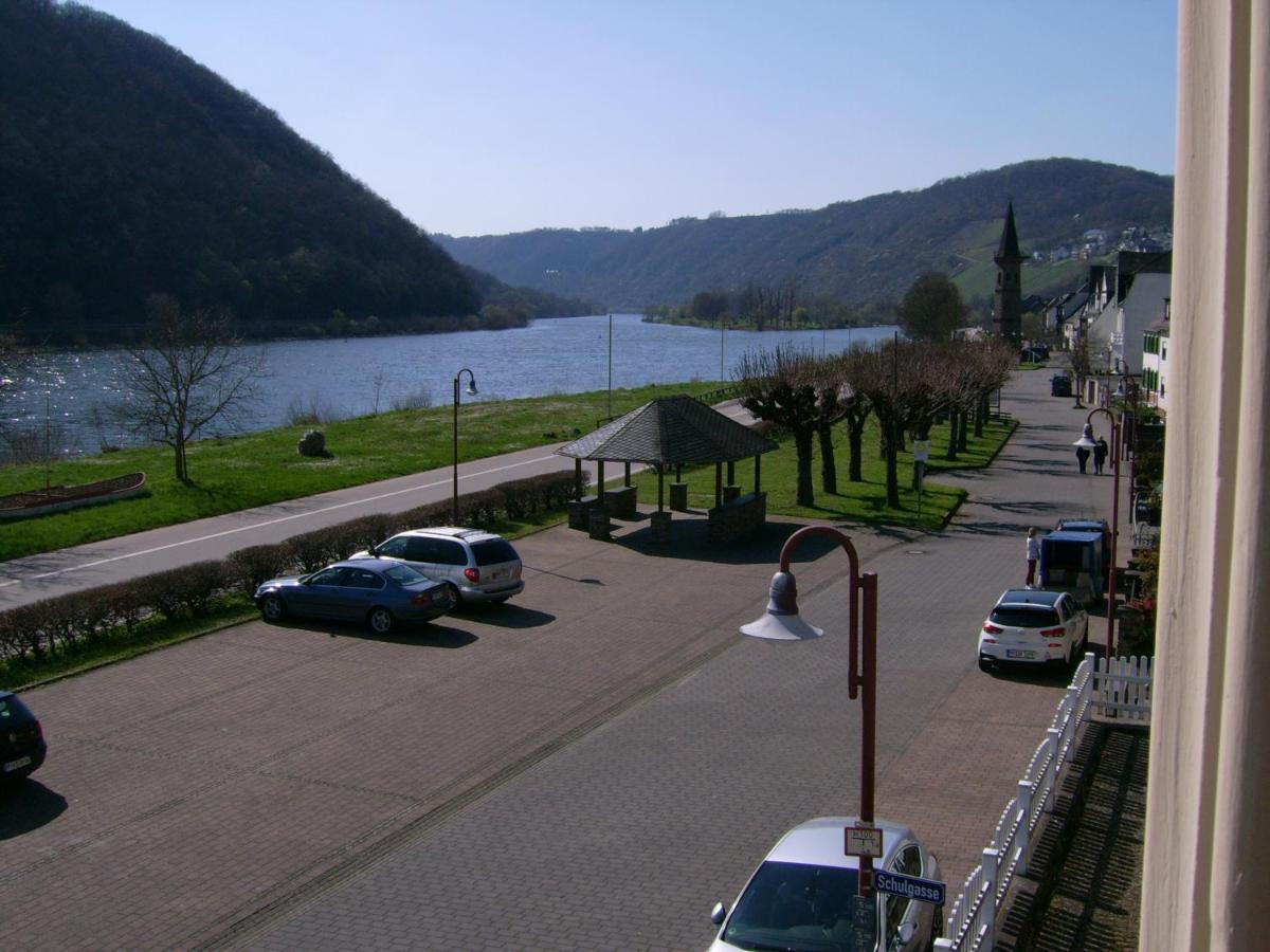 Gasthaus Zur Traube Hatzenport Zewnętrze zdjęcie