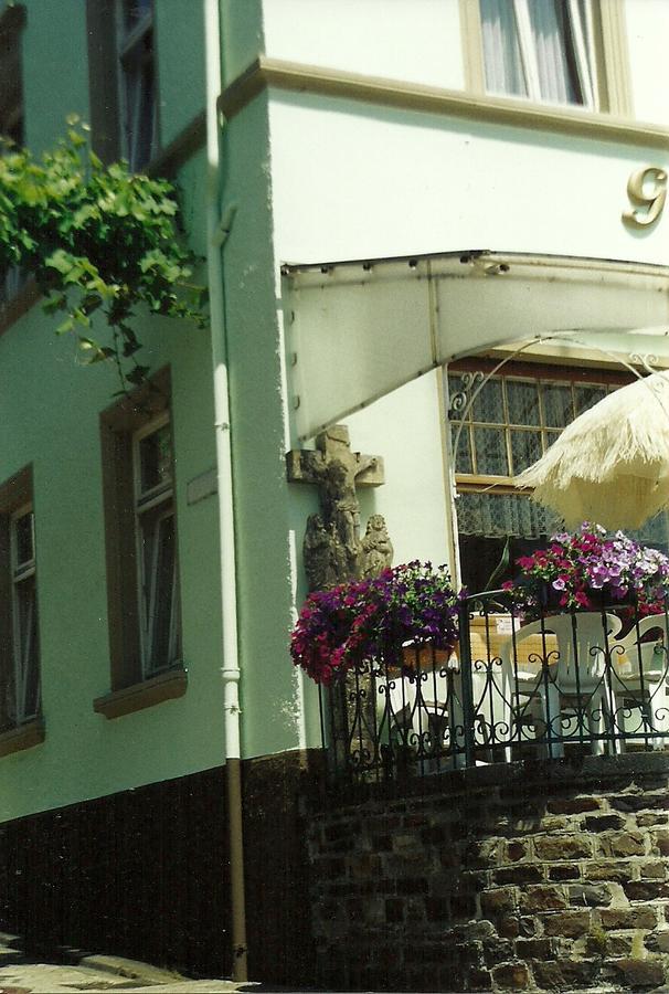 Gasthaus Zur Traube Hatzenport Zewnętrze zdjęcie