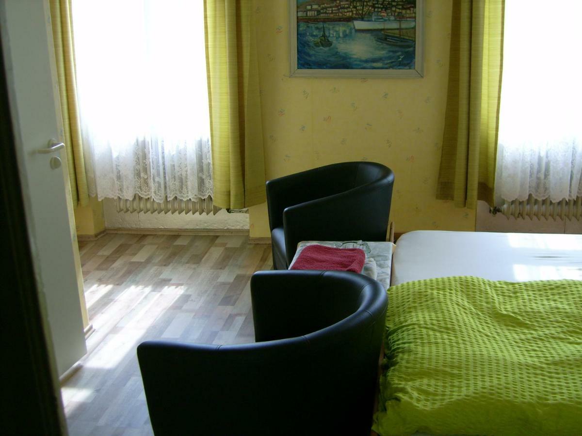 Gasthaus Zur Traube Hatzenport Zewnętrze zdjęcie