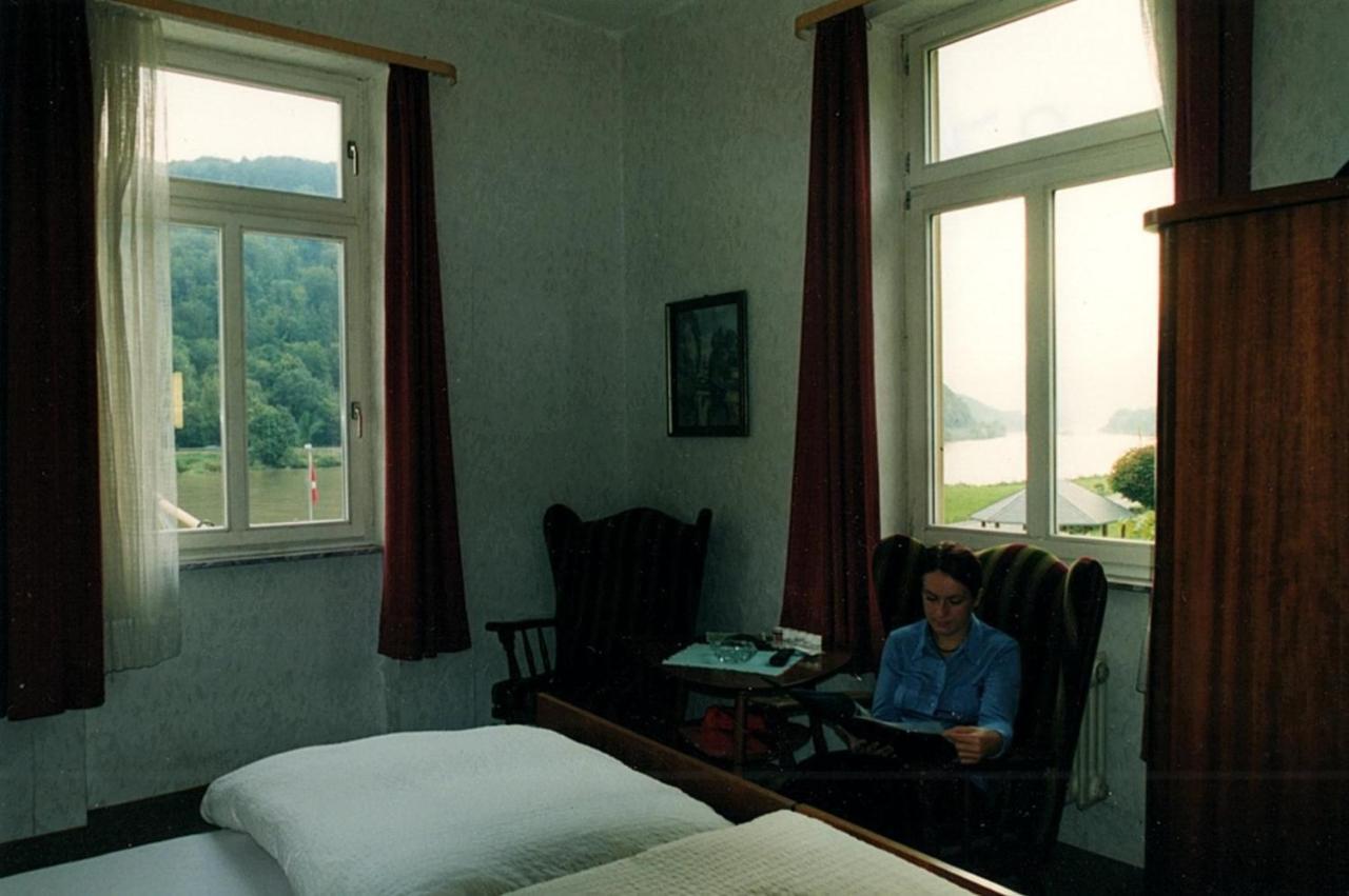 Gasthaus Zur Traube Hatzenport Zewnętrze zdjęcie