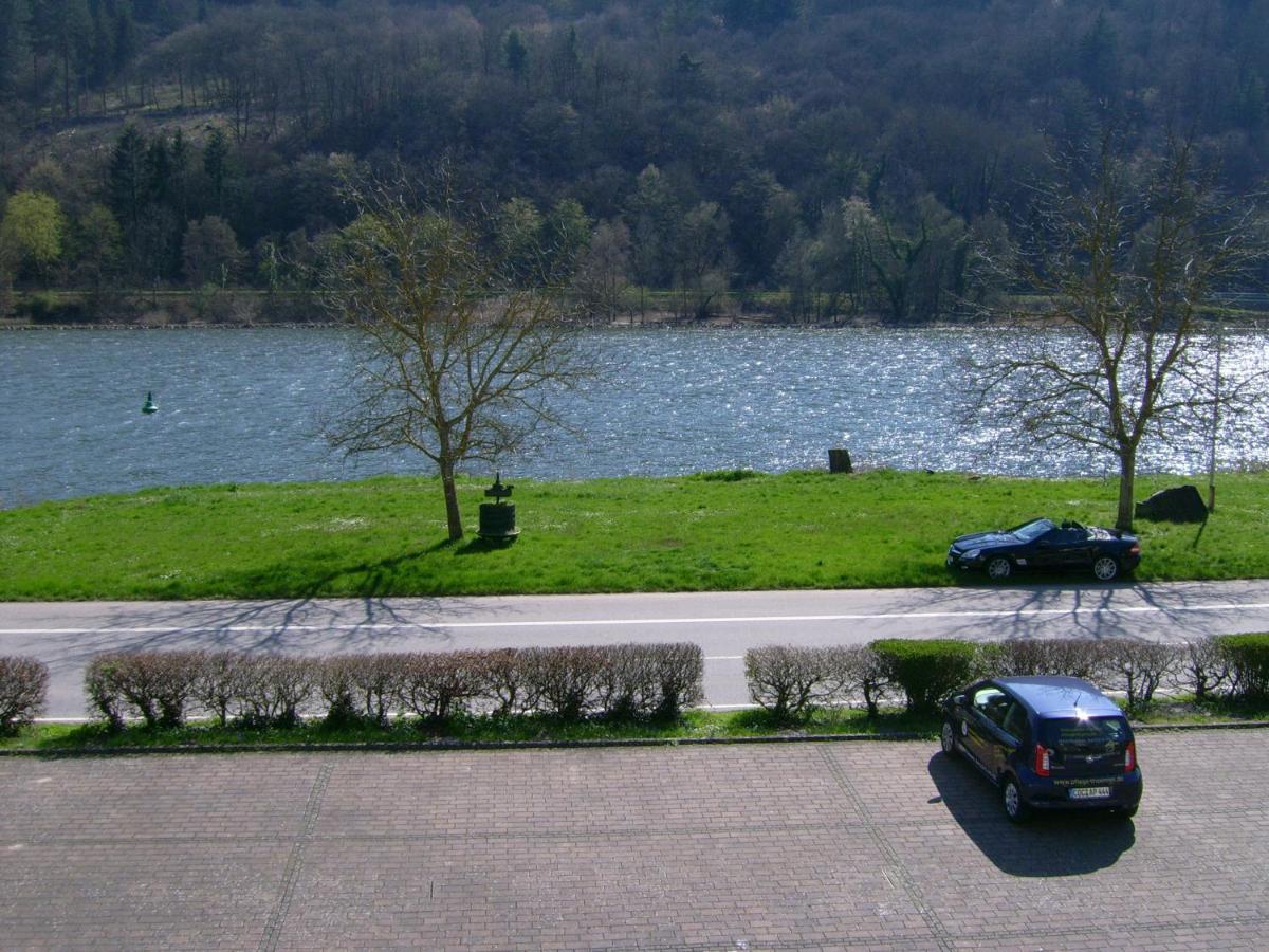 Gasthaus Zur Traube Hatzenport Zewnętrze zdjęcie