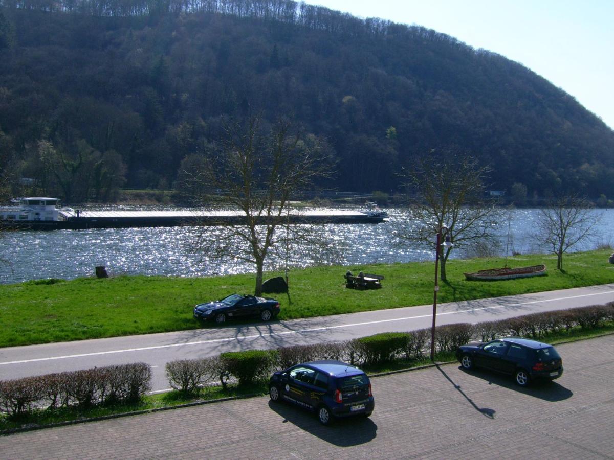 Gasthaus Zur Traube Hatzenport Zewnętrze zdjęcie