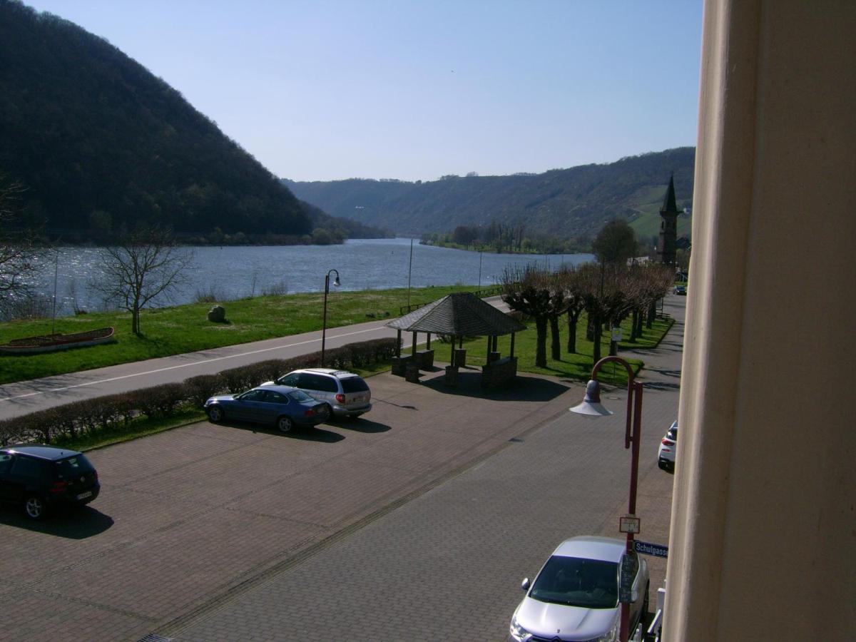 Gasthaus Zur Traube Hatzenport Zewnętrze zdjęcie